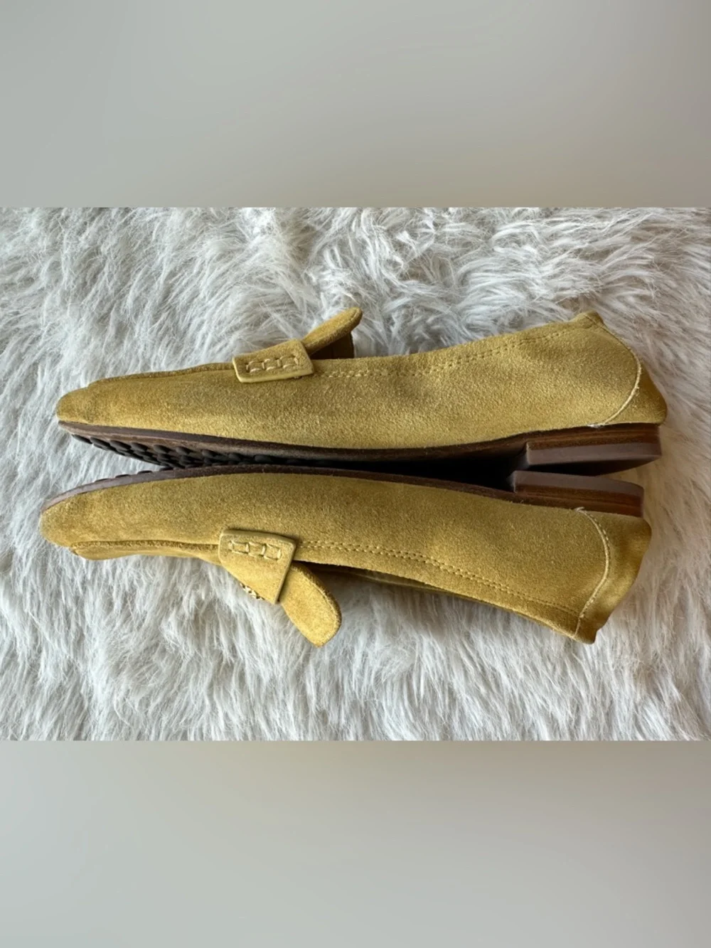 Tory Burch Mustard Yellow Suede Penny Loafers with Gold Emblem Ballet shoes 7.5 - Picture 5 of 16